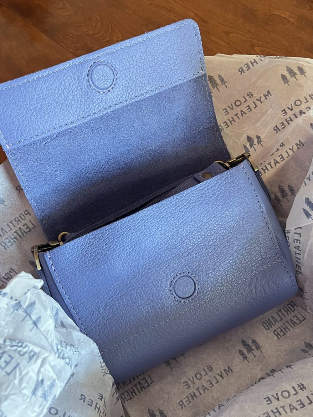 Portland Leather aster mini Metro Crossbody purse NWT - Picture 3 of 10